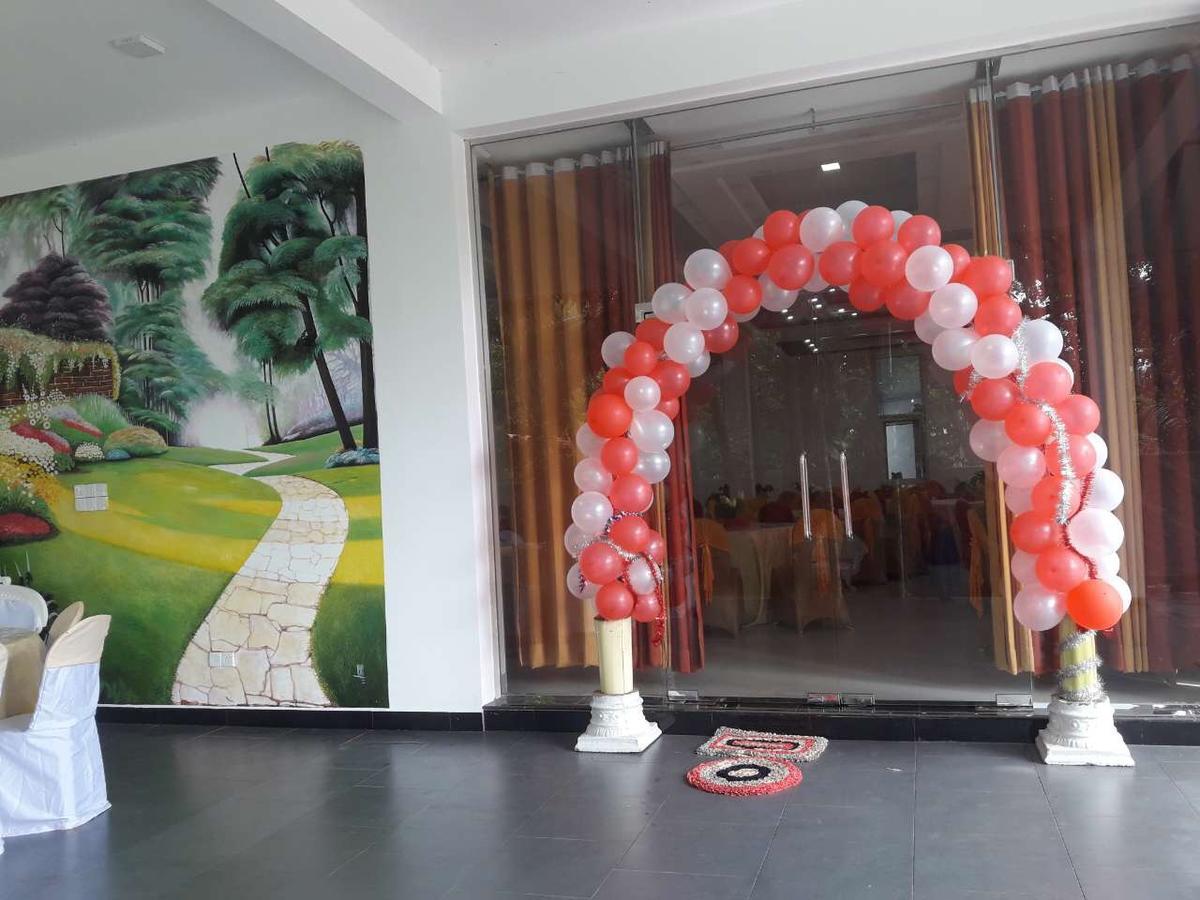 Avanya Hotel And Reception Hall Angunakolapelessa Εξωτερικό φωτογραφία