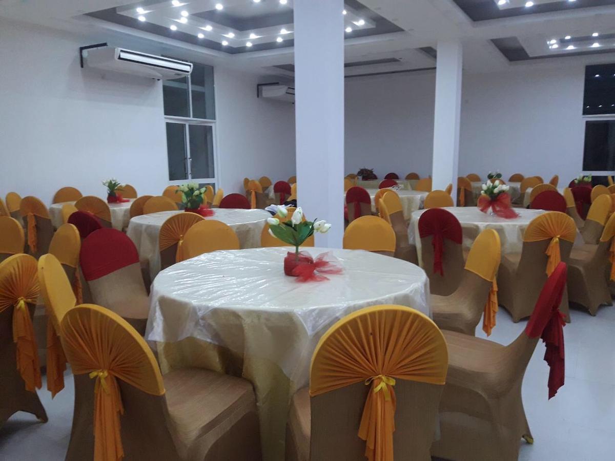Avanya Hotel And Reception Hall Angunakolapelessa Εξωτερικό φωτογραφία